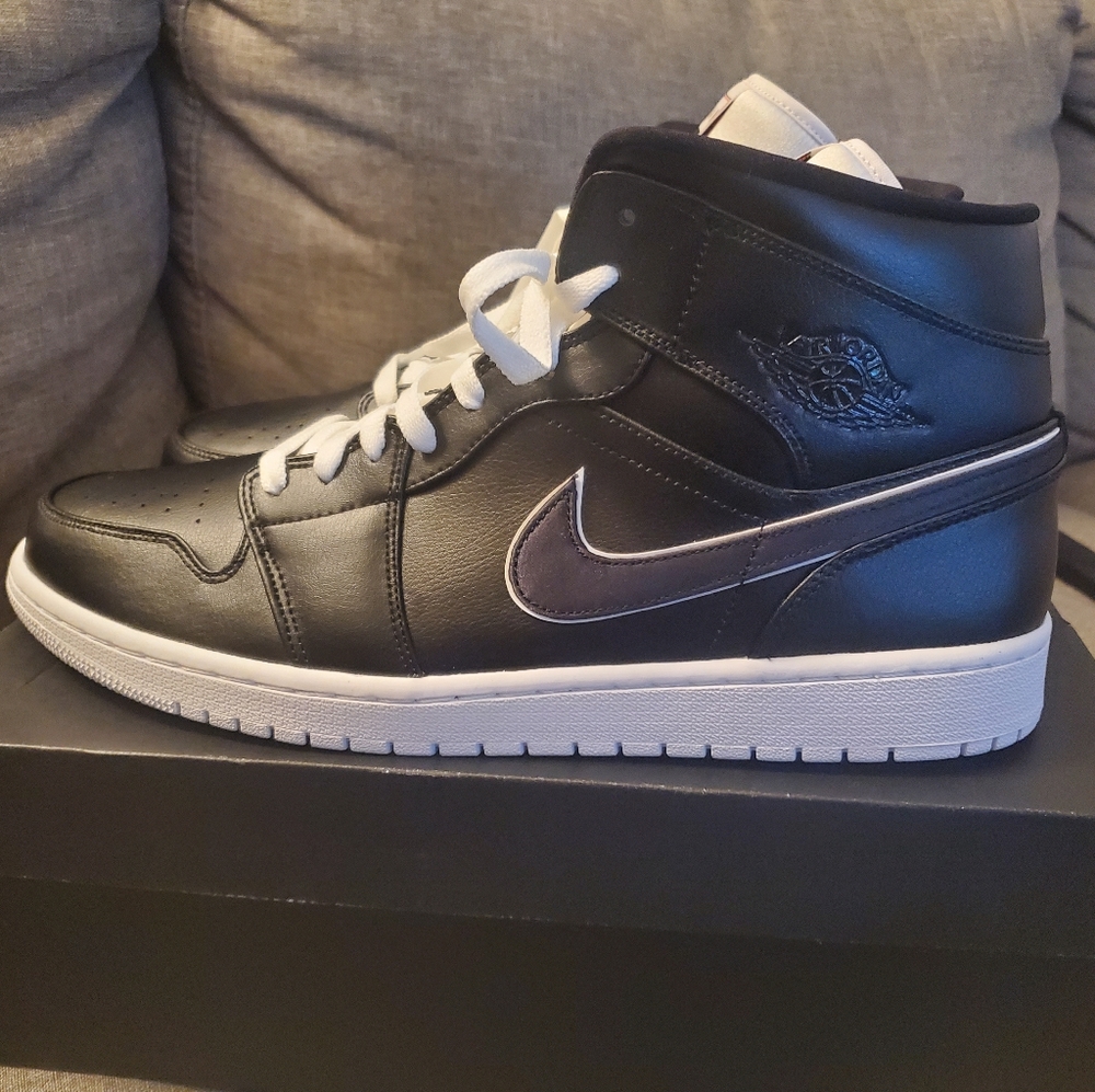 Air Jordan 1 Mid SE "Maybe I destroyed the game"